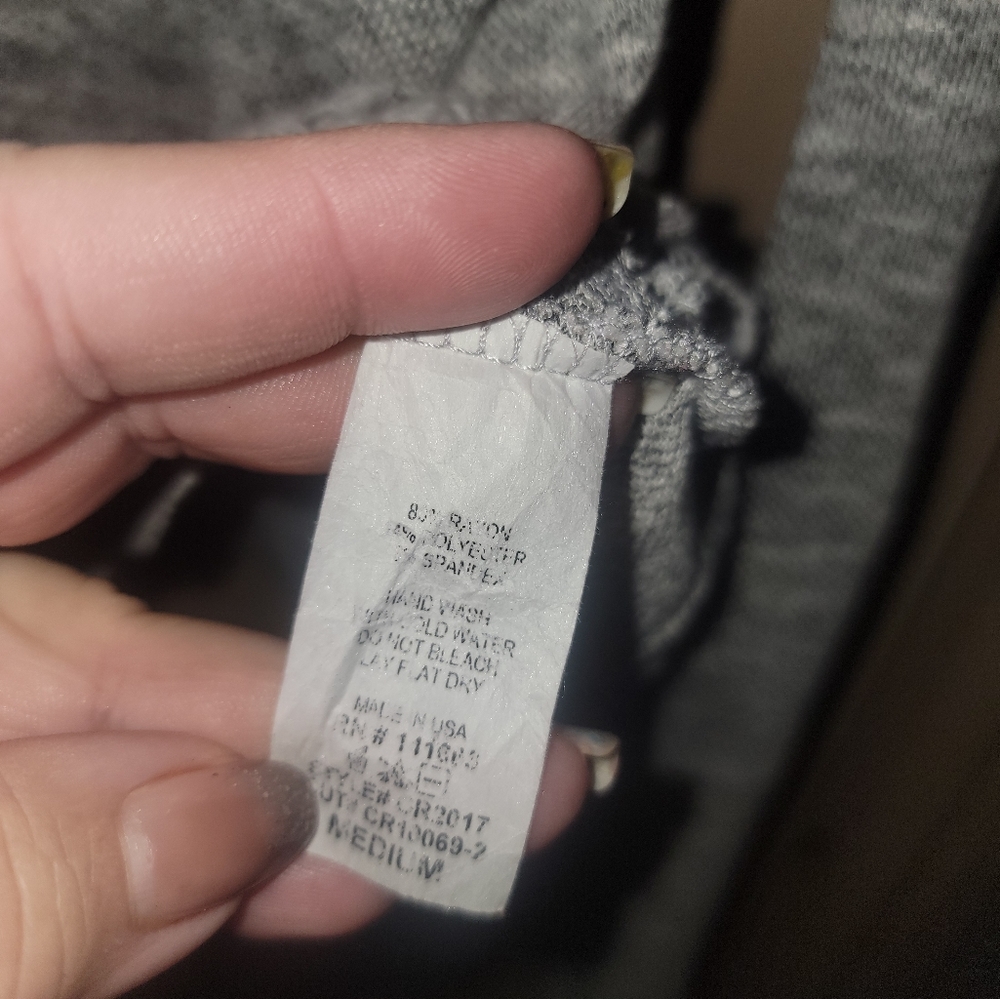 Misses sz M Gray cropped top You Are Not Alone Lace Y2K - Picture 2 of 6